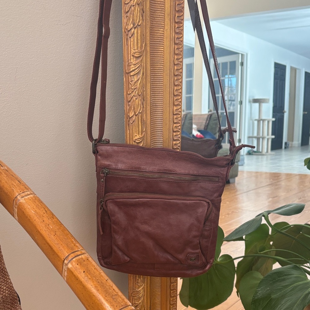 Vintage Wise Owl Brown Leather Crossbody Bag